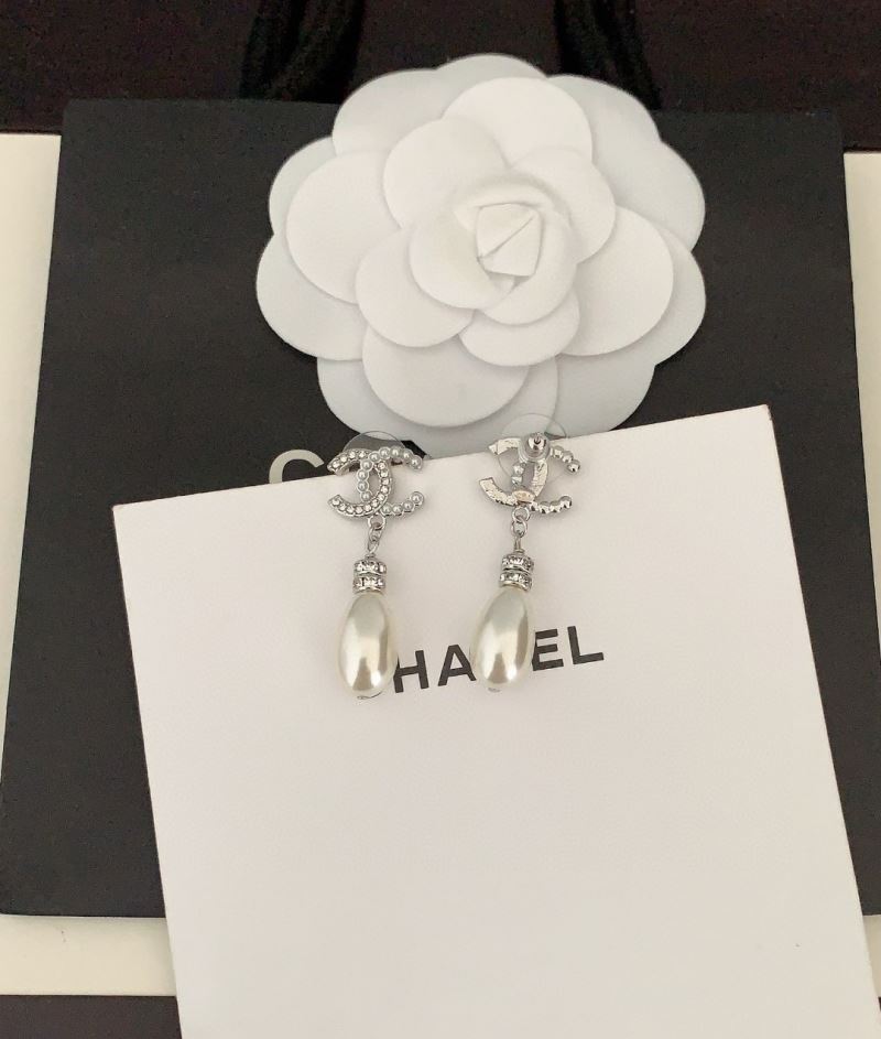 Ch**el earrings